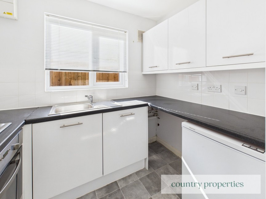 1 bedroom Flat for Letting Forresters Drive, Welwyn Garden City, Hertfordshire