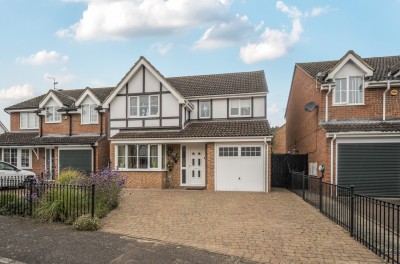 Grieg Close, Shefford, Bedfordshire