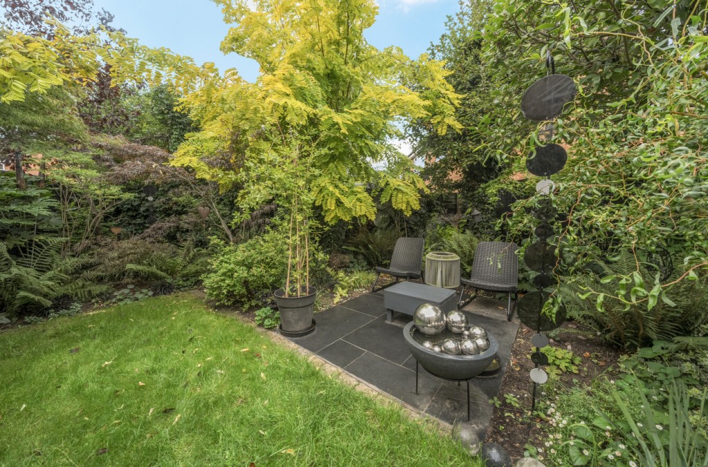 Grieg Close, Shefford, Bedfordshire