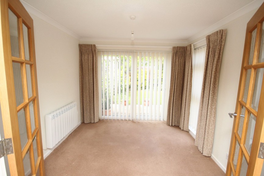 4 bedroom House for Sale Pear Tree Dell, Letchworth Garden City, Hertfordshire