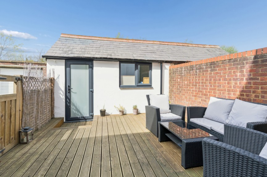 3 bedroom House for Sale Cambridge Road, Hitchin, Hertfordshire
