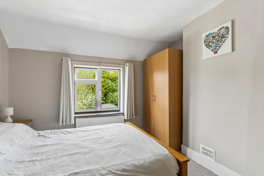 3 bedroom House for Sale Cambridge Road, Hitchin, Hertfordshire