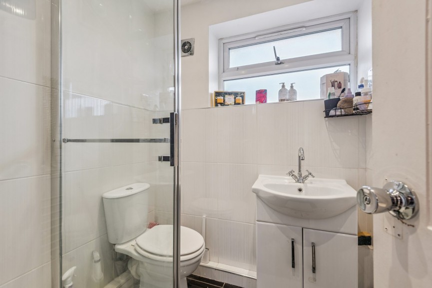 4 bedroom House for Sale Spurrs Close, Hitchin, Hertfordshire