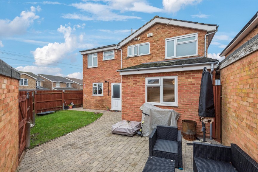 4 bedroom House for Sale Spurrs Close, Hitchin, Hertfordshire