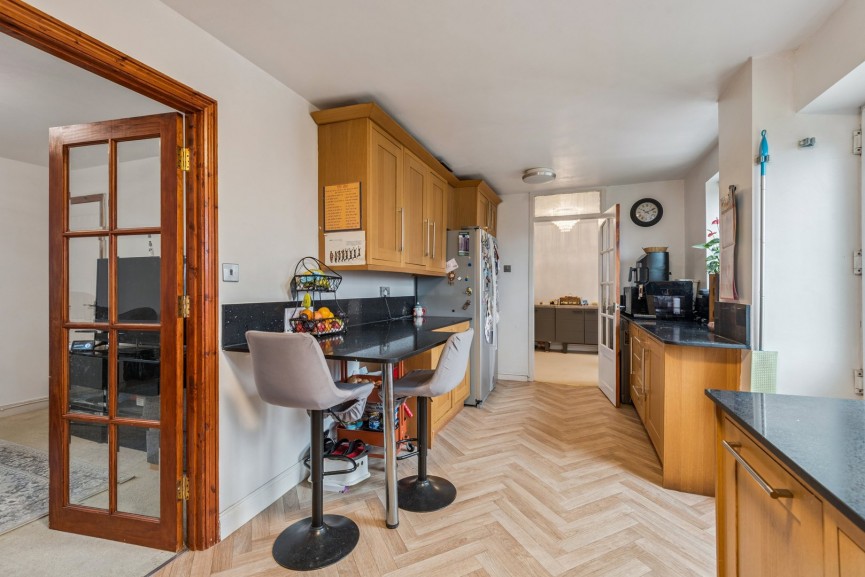 4 bedroom House for Sale Spurrs Close, Hitchin, Hertfordshire