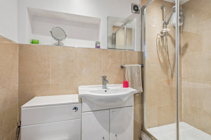 4 bedroom House for Sale Spurrs Close, Hitchin, Hertfordshire