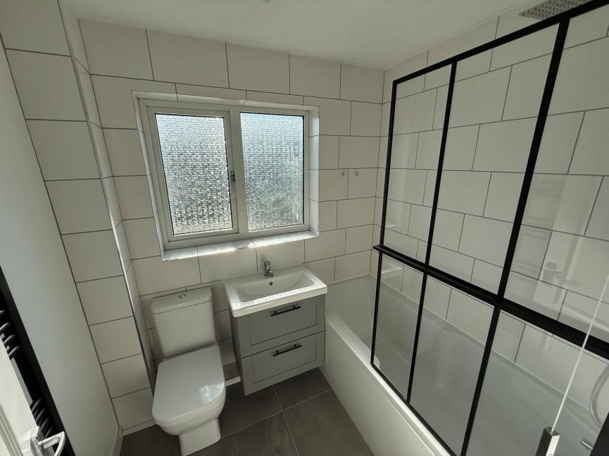3 bedroom House for Letting Trent Avenue, Flitwick, Beds
