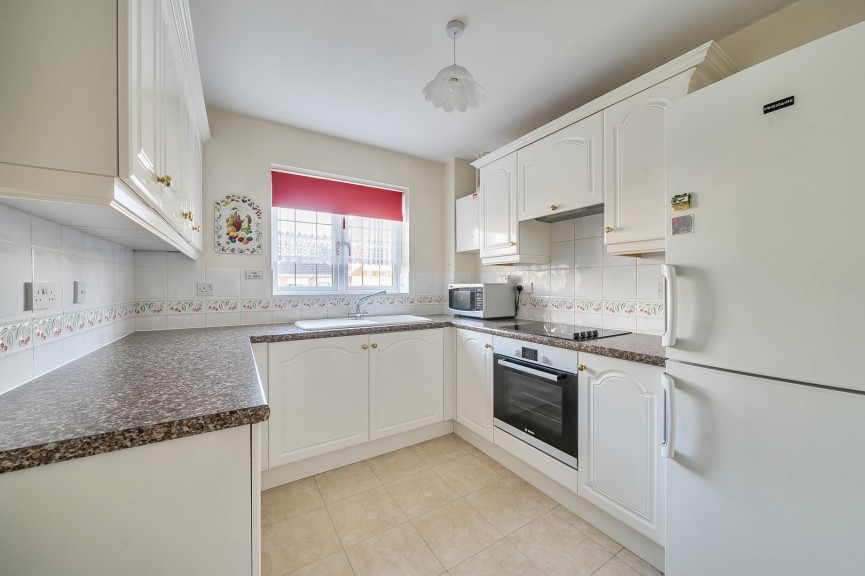 3 bedroom House for Sale Howberry Green, Arlesey, Bedfordshire