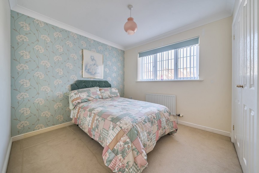 3 bedroom House for Sale Howberry Green, Arlesey, Bedfordshire