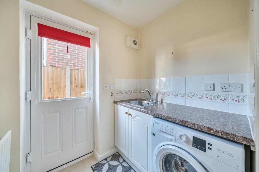 3 bedroom House for Sale Howberry Green, Arlesey, Bedfordshire