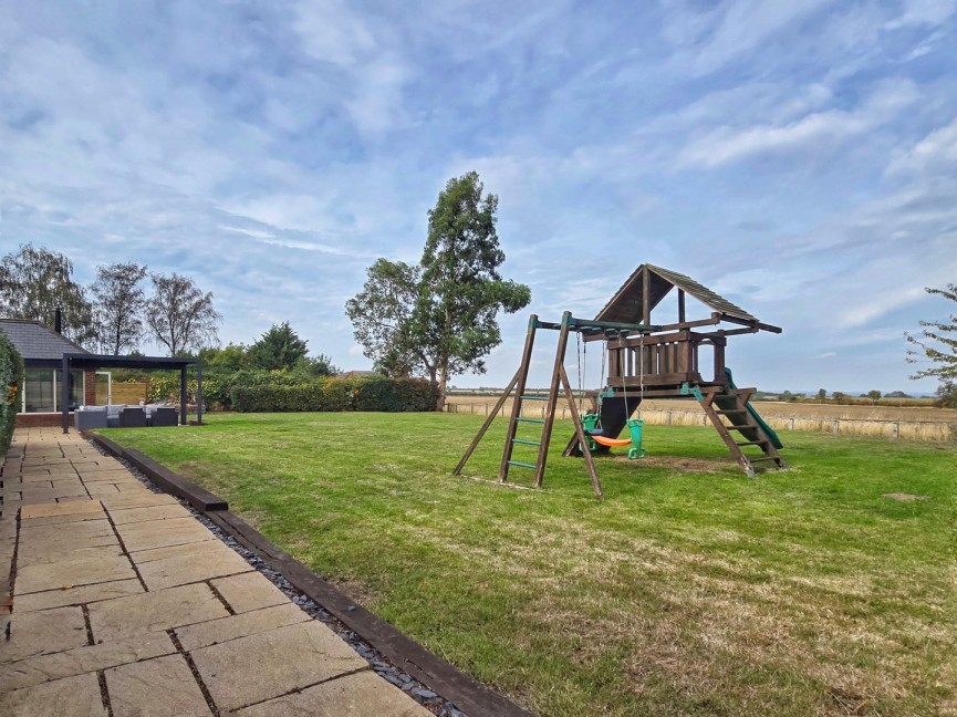 4 bedroom House for Sale Maulden, Bedfordshire