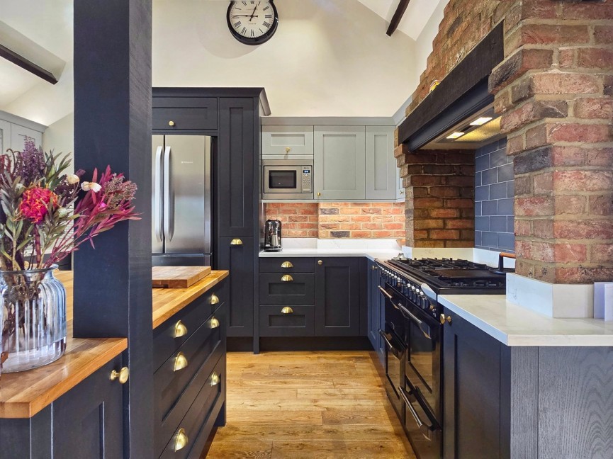 4 bedroom House for Sale Maulden, Bedfordshire