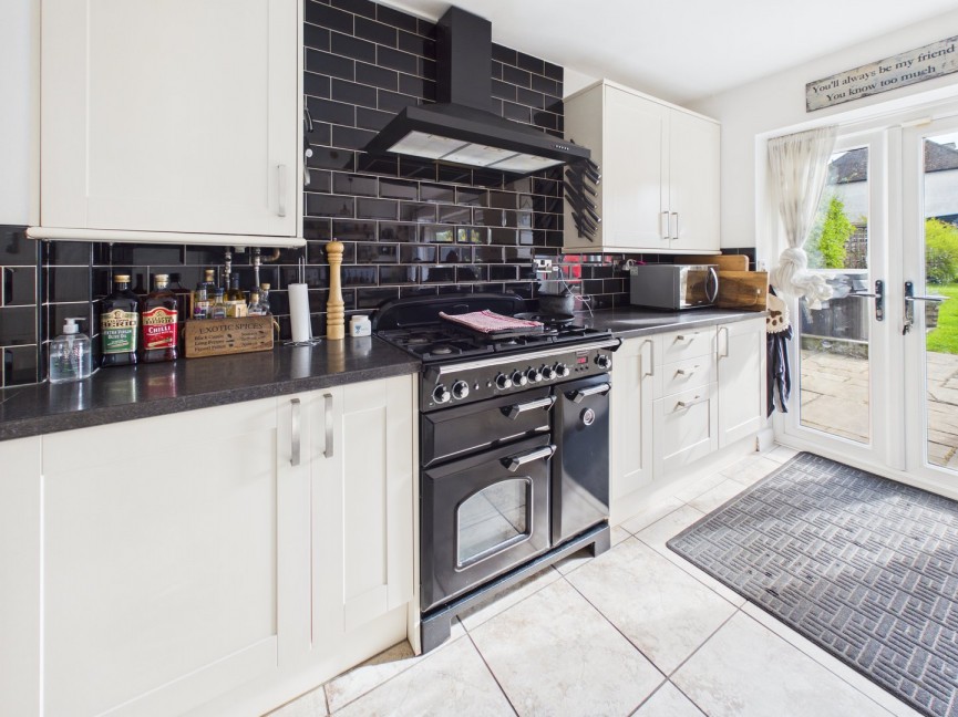 4 bedroom House for Sale London Road, Baldock, Hertfordshire