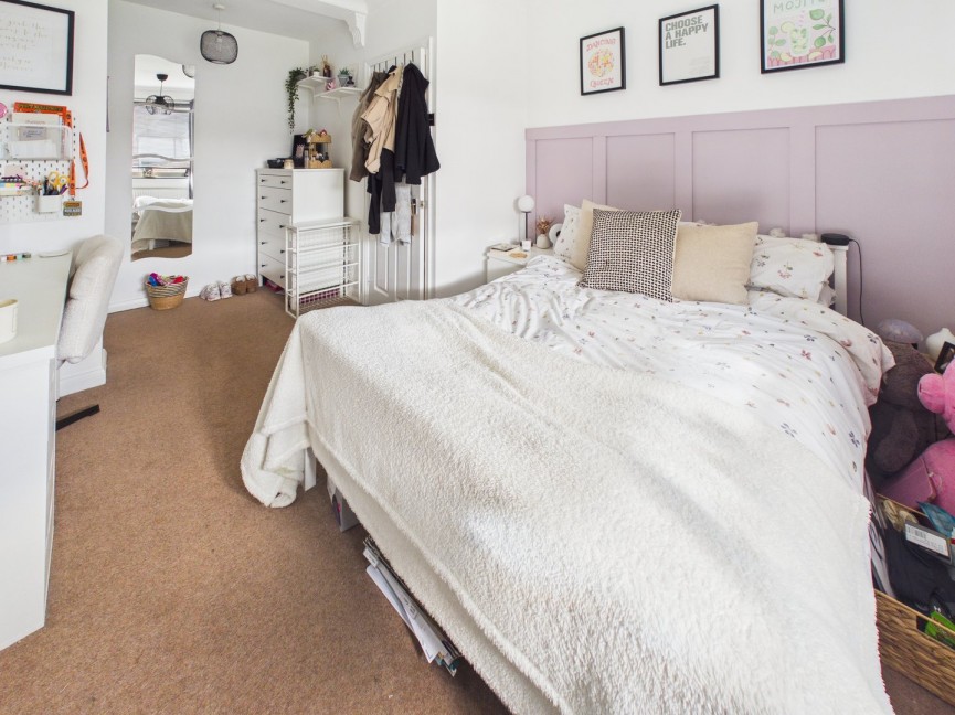 4 bedroom House for Sale London Road, Baldock, Hertfordshire