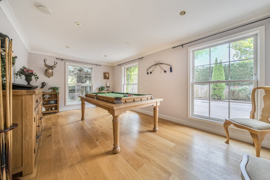 7 bedroom House for Sale High Street, Greenfield, Bedfordshire