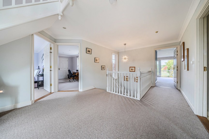 7 bedroom House for Sale High Street, Greenfield, Bedfordshire