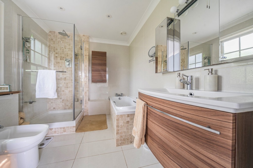 High Street, Greenfield, Bedfordshire