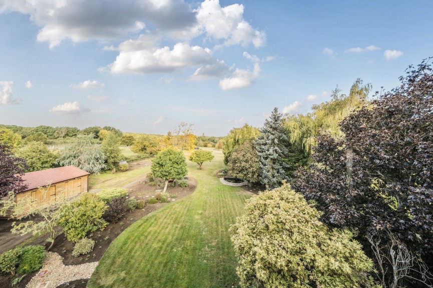 7 bedroom House for Sale High Street, Greenfield, Bedfordshire