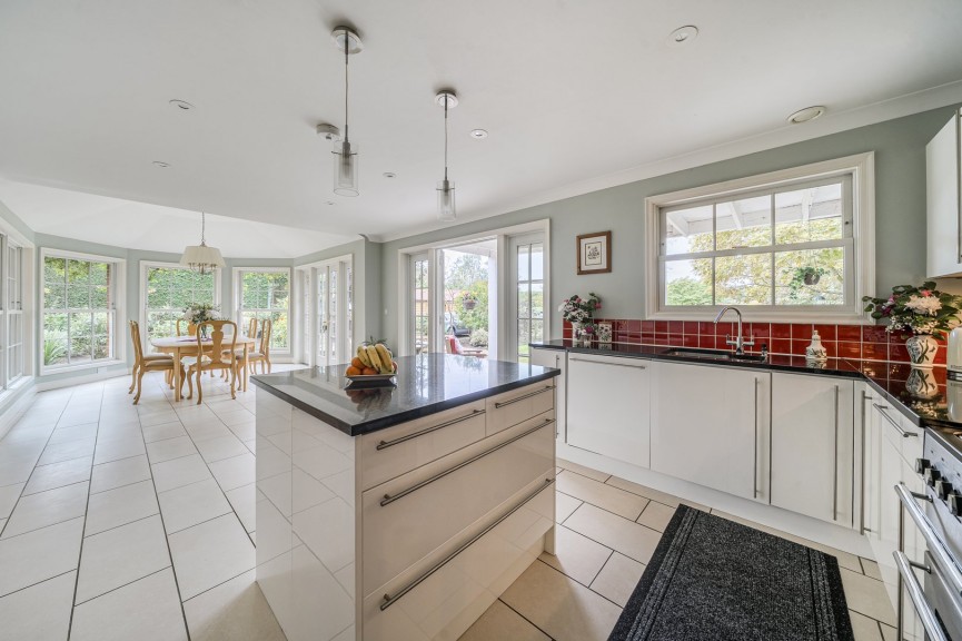 7 bedroom House for Sale High Street, Greenfield, Bedfordshire