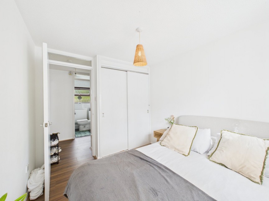 1 bedroom Flat for Sale Engayne Avenue, Sandy, Bedfordshire