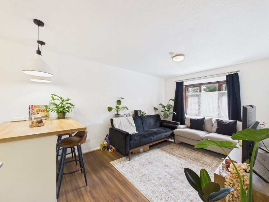 1 bedroom Flat for Sale Engayne Avenue, Sandy, Bedfordshire