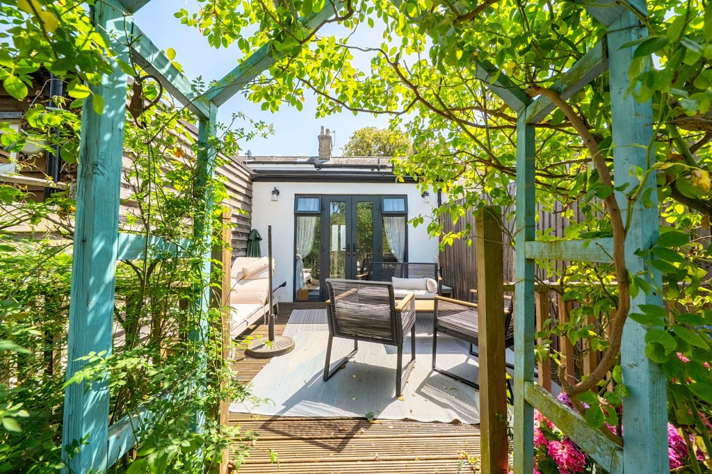 Ivel Road, Shefford, Bedfordshire