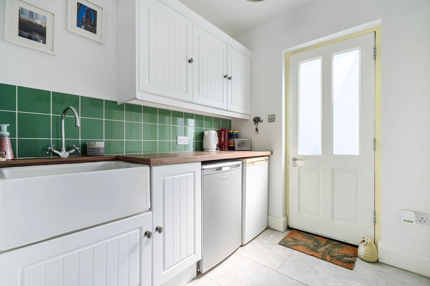 2 bedroom House for Sale Ivel Road, Shefford, Bedfordshire