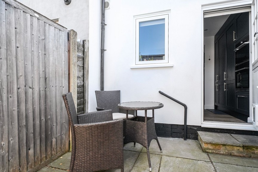2 bedroom House for Sale Ivel Road, Shefford, Bedfordshire