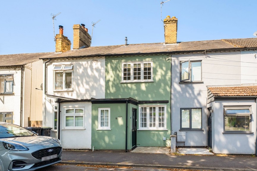2 bedroom House for Sale Ivel Road, Shefford, Bedfordshire