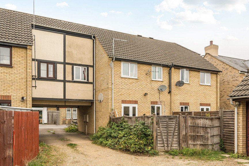 3 bedroom House for Sale High Street, Arlesey, Bedfordshire