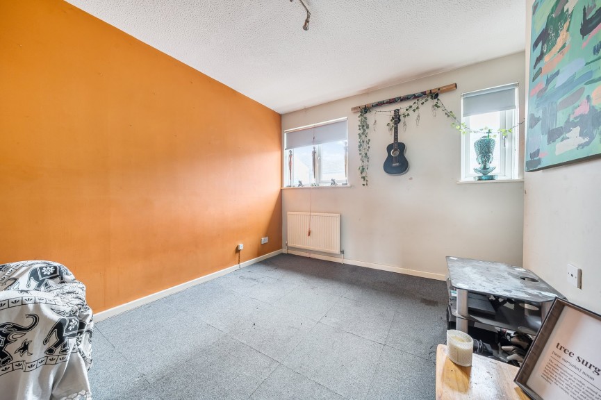 3 bedroom House for Sale High Street, Arlesey, Bedfordshire