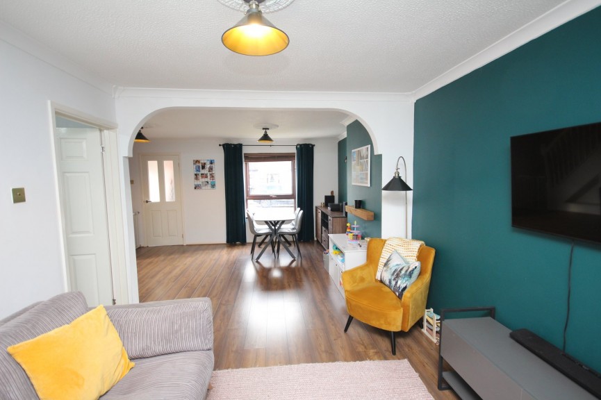 3 bedroom House for Sale Bidwell Close, Letchworth Garden City, Hertfordshire