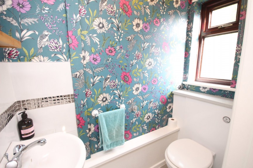 3 bedroom House for Sale Bidwell Close, Letchworth Garden City, Hertfordshire