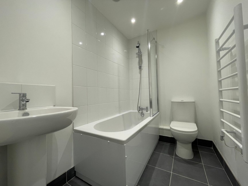 2 bedroom House for Letting Chiltern Road, Baldock, Hertfordshire