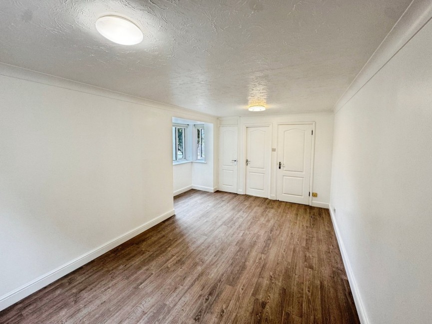 1 bedroom Flat for Letting Walsingham Close, Hatfield, Hertfordshire