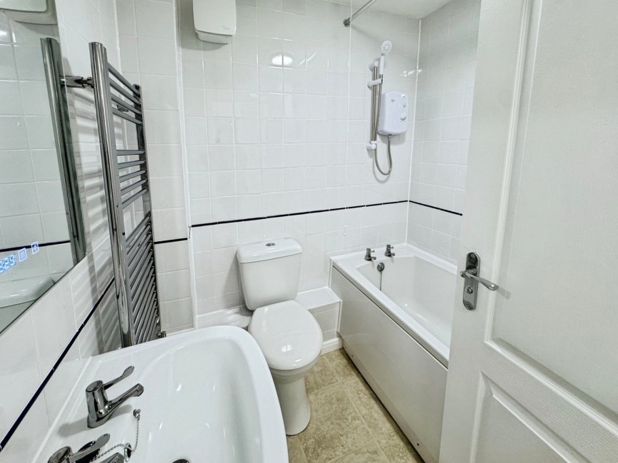 1 bedroom Flat for Letting Walsingham Close, Hatfield, Hertfordshire