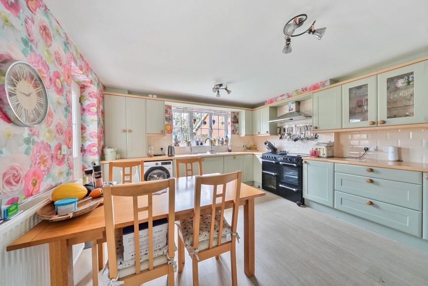 4 bedroom House for Sale Meppershall, Shefford, Bedfordshire
