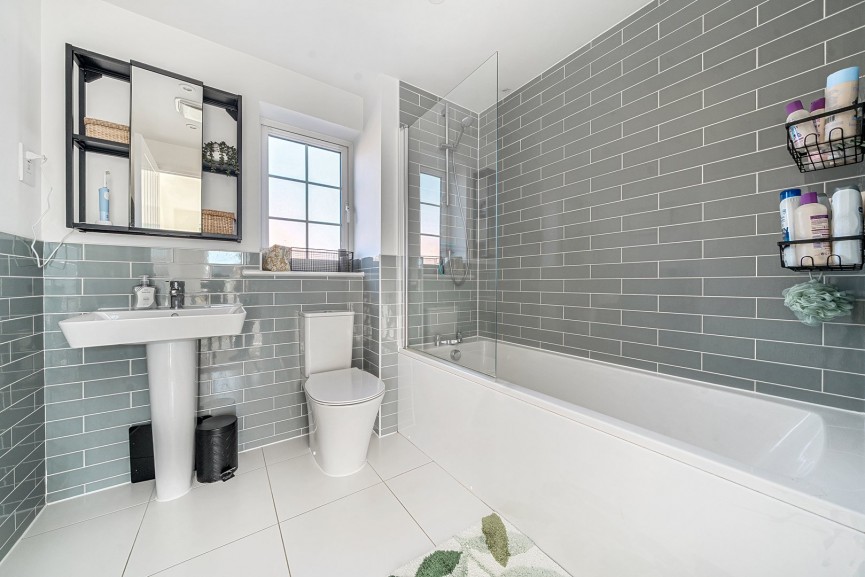 2 bedroom House for Sale Meppershall, Shefford, Bedfordshire