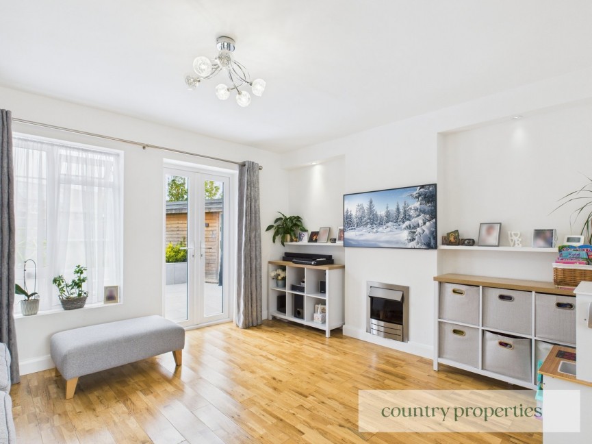 3 bedroom House for Sale Upperfield Road, Welwyn Garden City, Hertfordshire