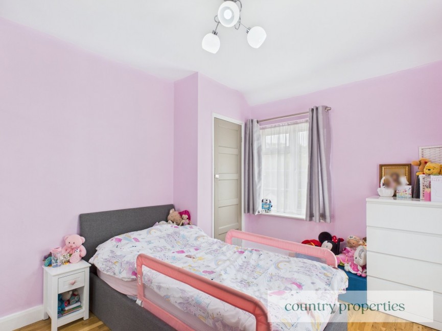 3 bedroom House for Sale Upperfield Road, Welwyn Garden City, Hertfordshire