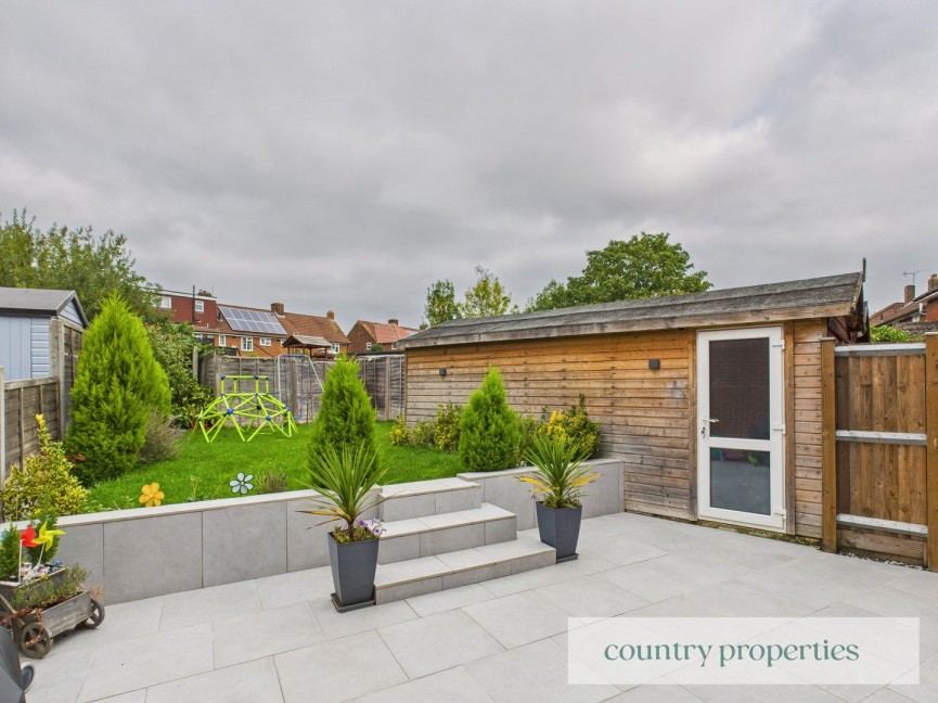 3 bedroom House for Sale Upperfield Road, Welwyn Garden City, Hertfordshire