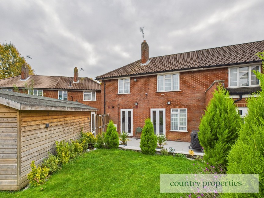 3 bedroom House for Sale Upperfield Road, Welwyn Garden City, Hertfordshire