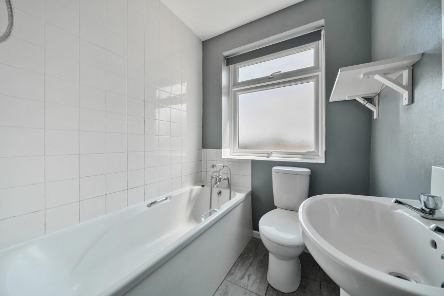 3 bedroom House for Sale Preston Gardens, Luton, Bedfordshire