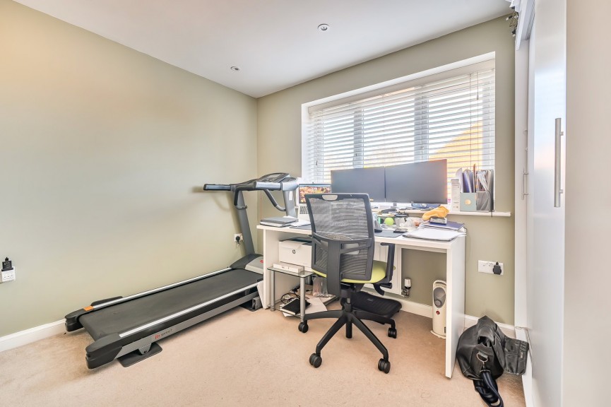 4 bedroom House for Sale Lower Stondon, Henlow, Bedfordshire