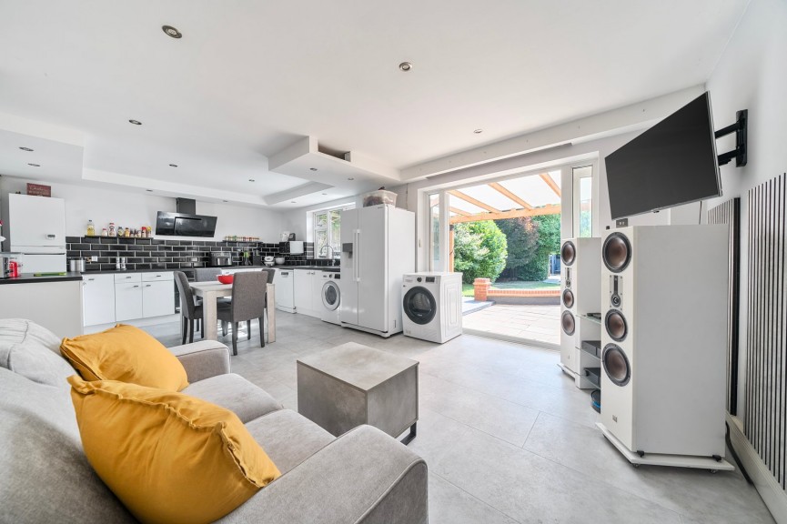 3 bedroom House for Sale Chapel Road, Flitwick, Bedfordshire