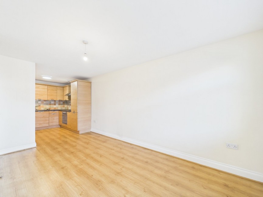 1 bedroom Flat for Sale Walsworth Road, Hitchin, Hertfordshire