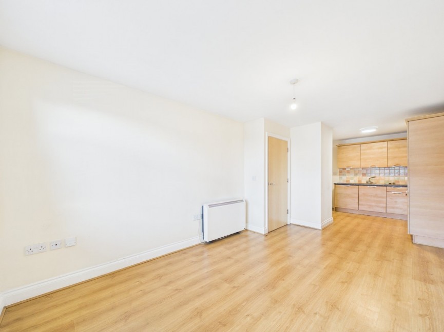 1 bedroom Flat for Sale Walsworth Road, Hitchin, Hertfordshire