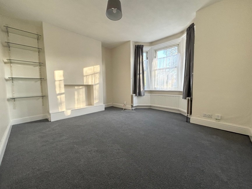 2 bedroom House for Letting London Road, Biggleswade, Bedfordshire