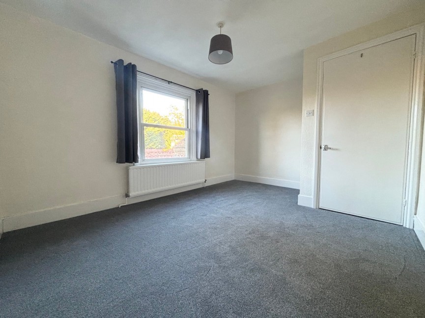 2 bedroom House for Letting London Road, Biggleswade, Bedfordshire