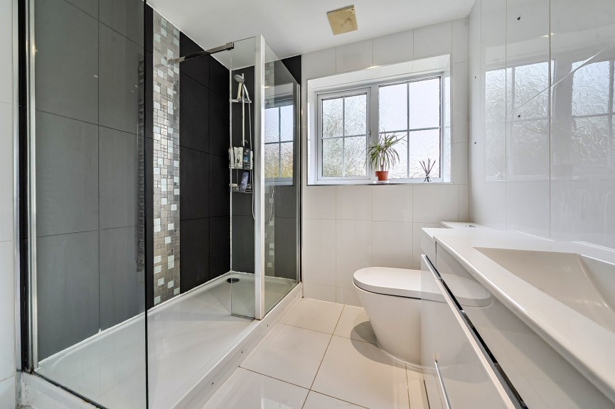5 bedroom House for Sale Coneygate, Meppershall, Bedfordshire
